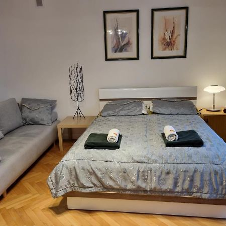 W Kolorze Miety Apartamento Varsóvia Exterior foto